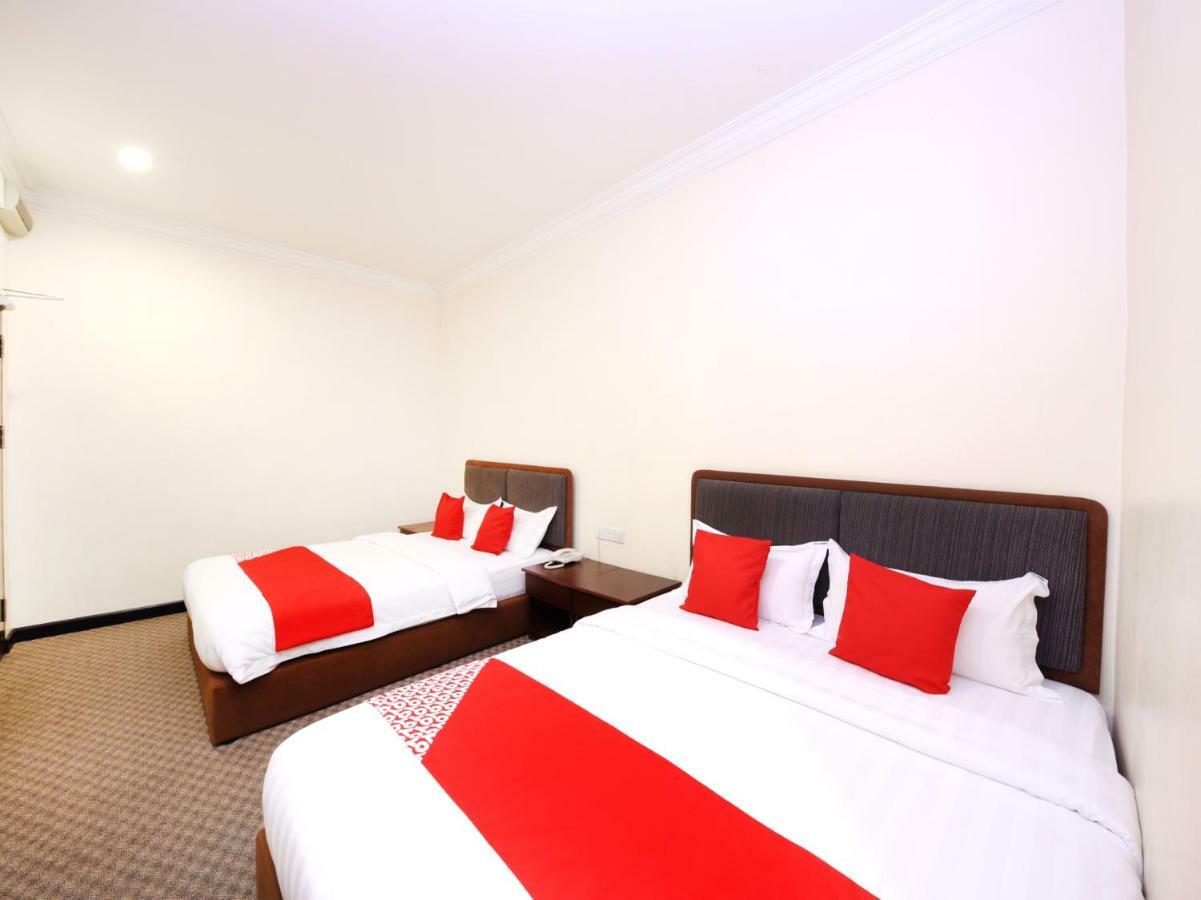 OYO 750 Comfort Hotel Kota Kinabalu Eksteriør bilde