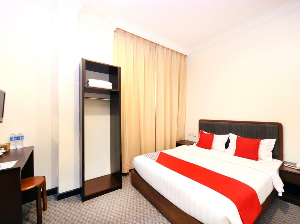 OYO 750 Comfort Hotel Kota Kinabalu Eksteriør bilde