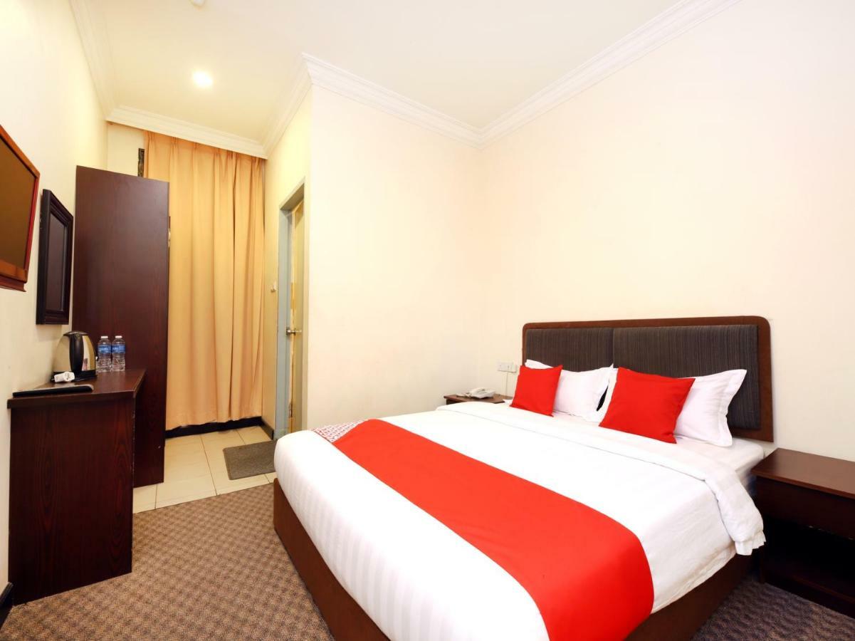 OYO 750 Comfort Hotel Kota Kinabalu Eksteriør bilde