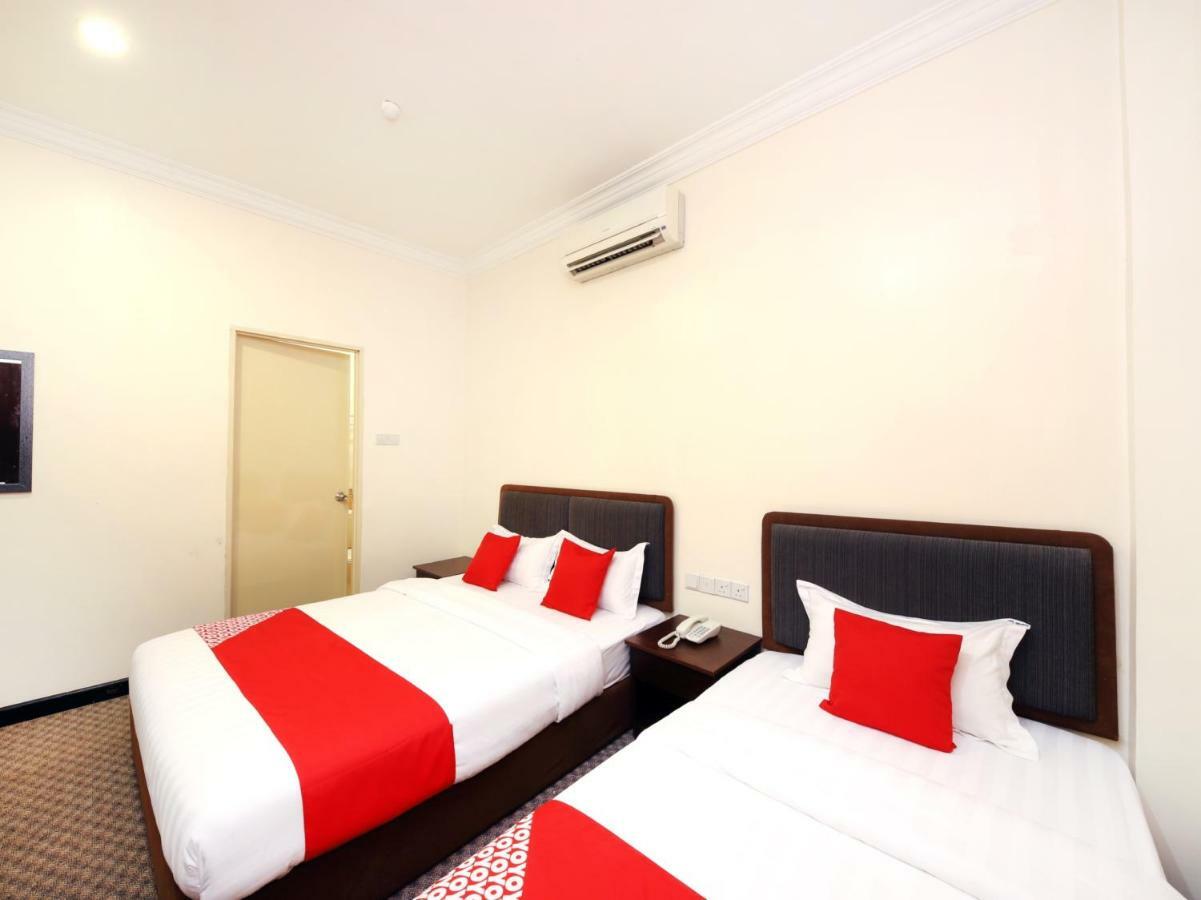 OYO 750 Comfort Hotel Kota Kinabalu Eksteriør bilde