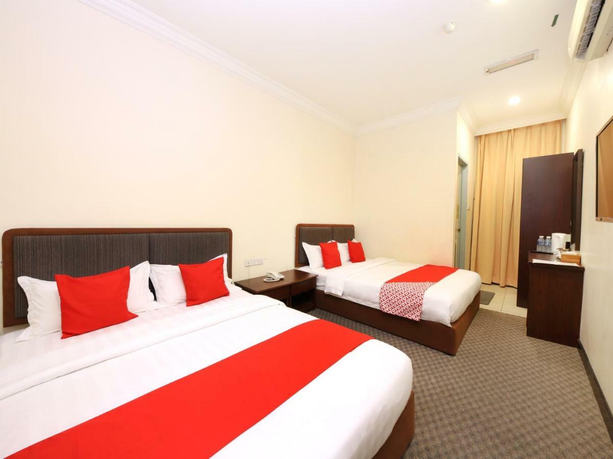 OYO 750 Comfort Hotel Kota Kinabalu Eksteriør bilde