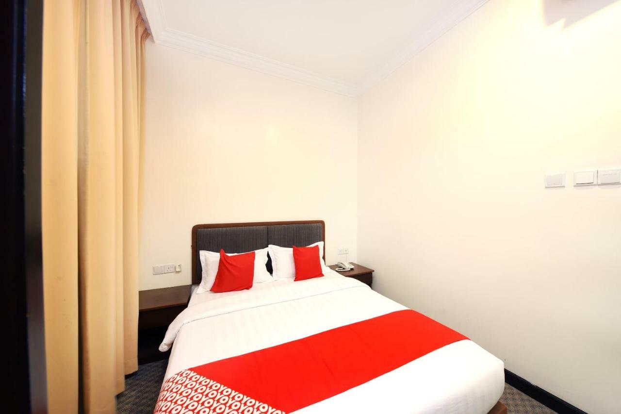 OYO 750 Comfort Hotel Kota Kinabalu Eksteriør bilde