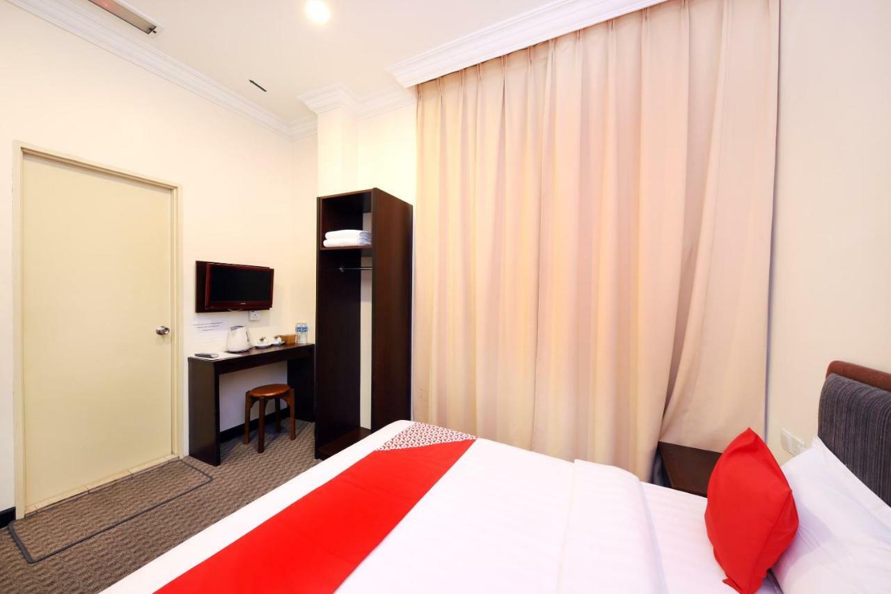 OYO 750 Comfort Hotel Kota Kinabalu Eksteriør bilde