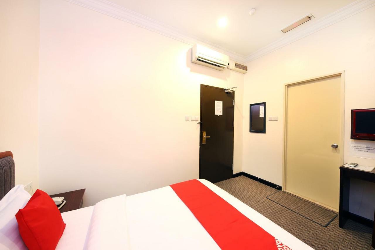OYO 750 Comfort Hotel Kota Kinabalu Eksteriør bilde